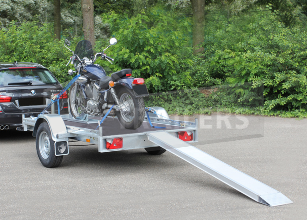 Motortrailer