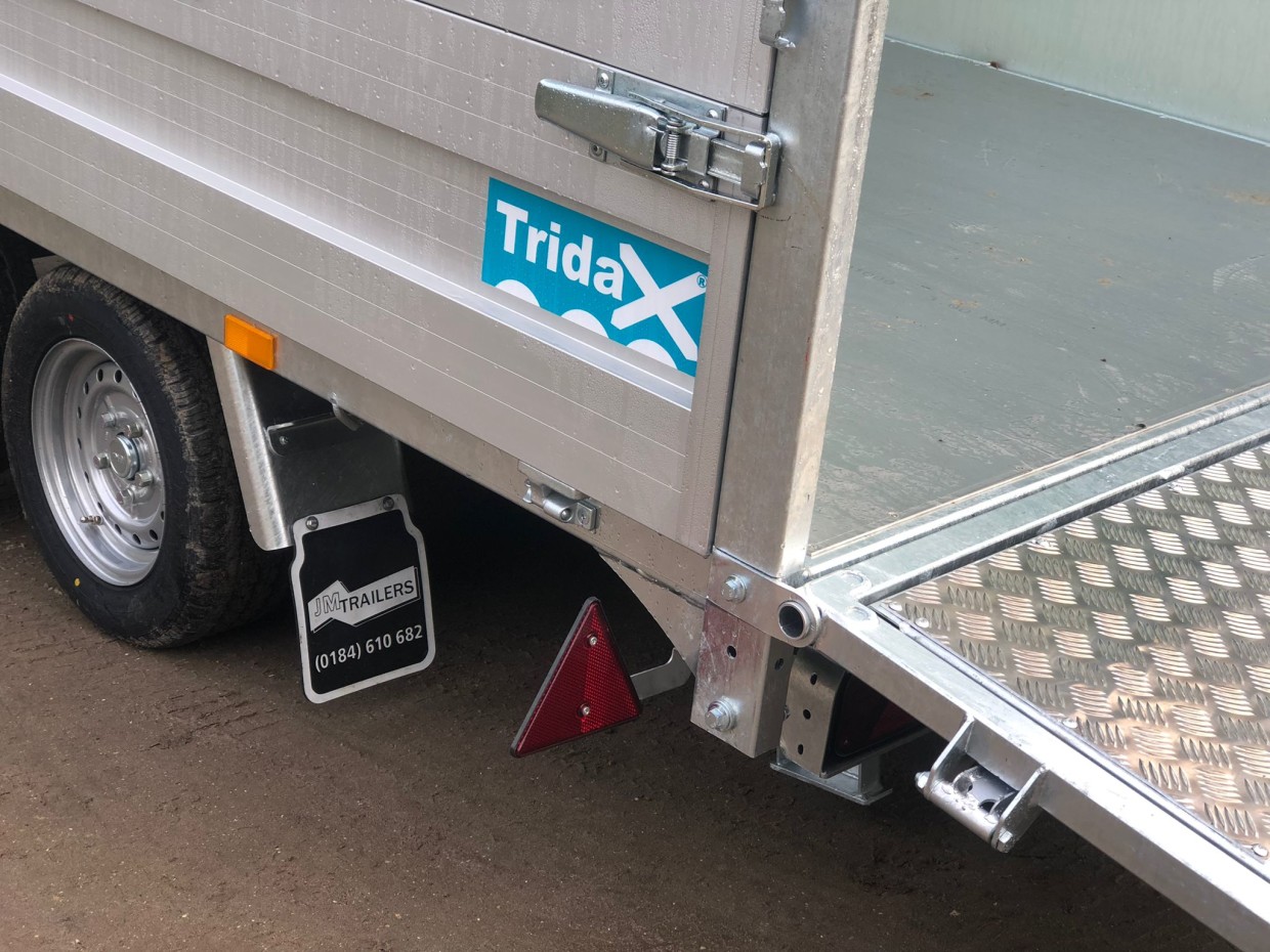 TwinTrailer TriadaX