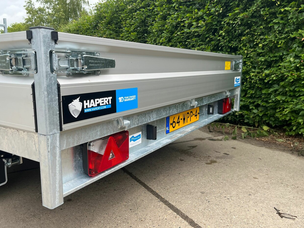 Hapert Azure H3