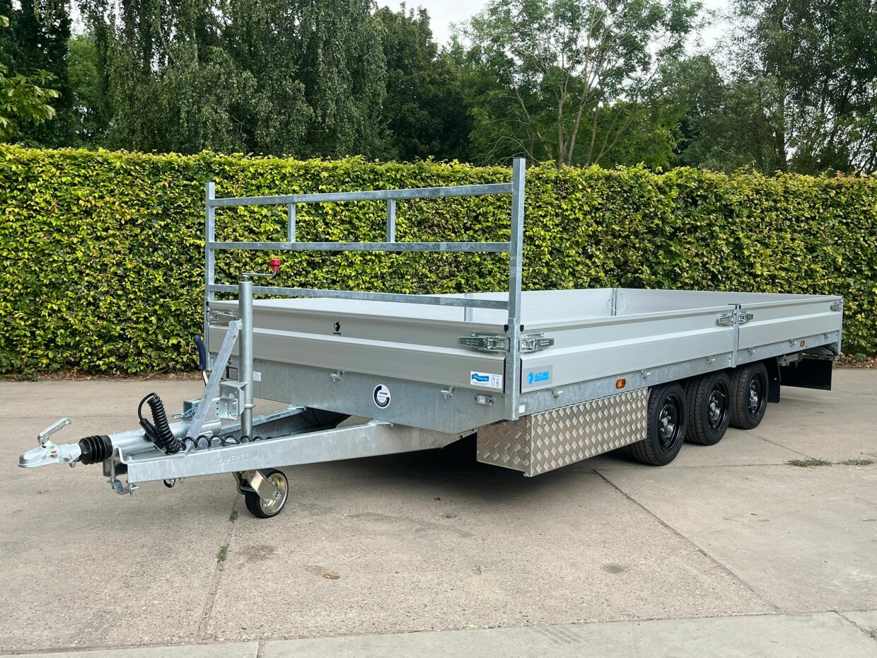 Hapert Azure H3